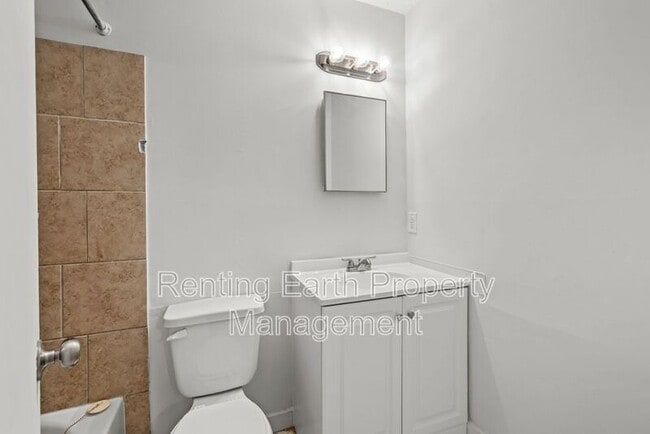 Building Photo - 6140 Cherry Hill Rd