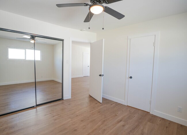 Building Photo - 821 W 167th St