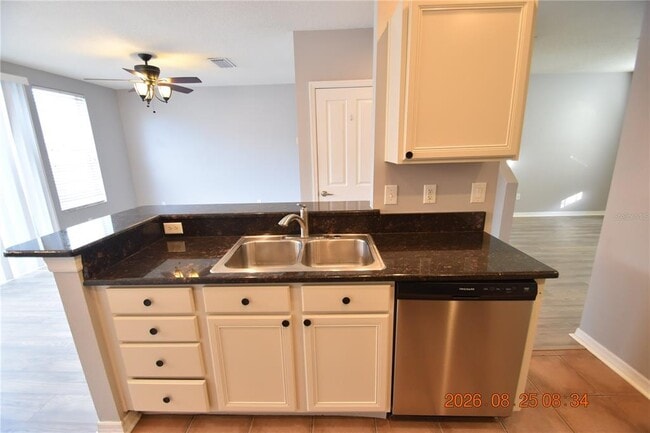 Building Photo - 11509 Fountainhead Dr