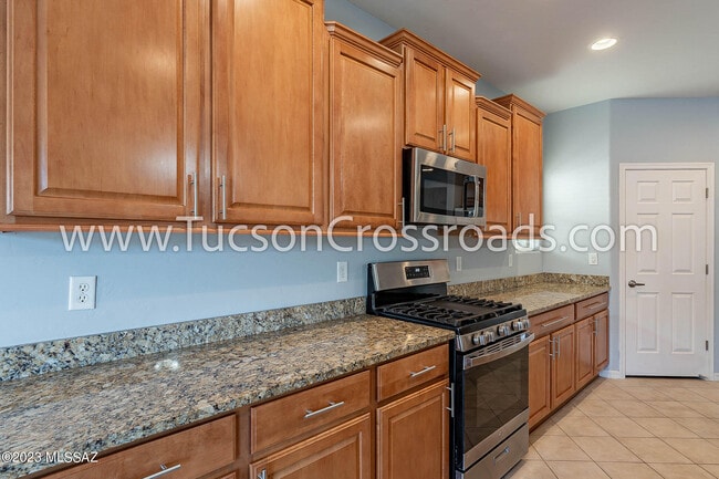 Building Photo - 1254 W Versilia Dr