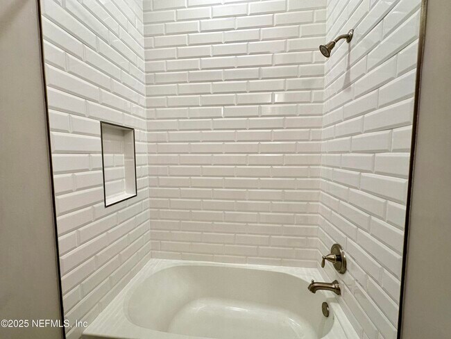 Building Photo - 11176 Engineering Way