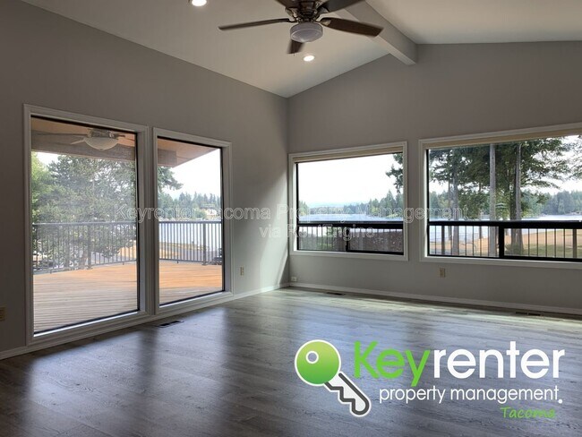 Building Photo - 3009 208th Ave E