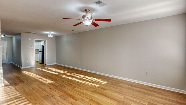 Building Photo - 5028 Winfield Dr