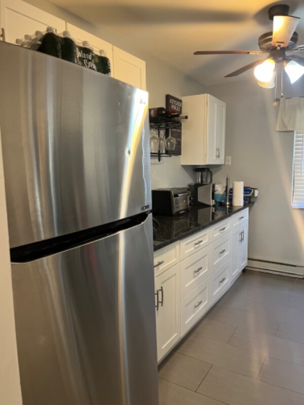 Building Photo - 28 Fieldstone Dr