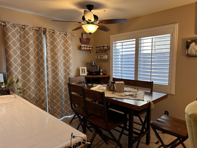 Building Photo - 16382 Applegate Dr