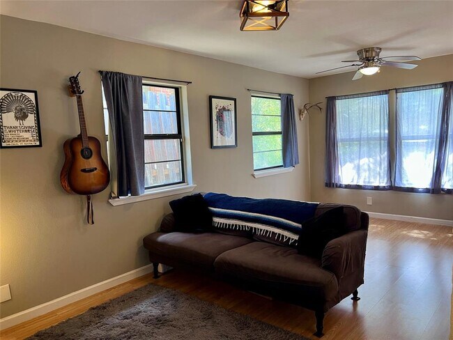 Building Photo - 5710 Signal Point