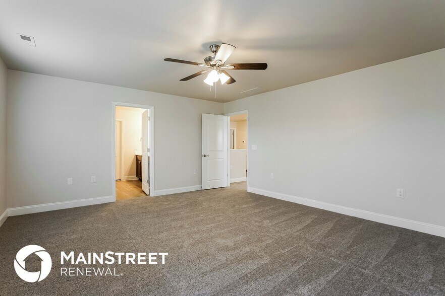 Building Photo - 60 Silent Brk Trl