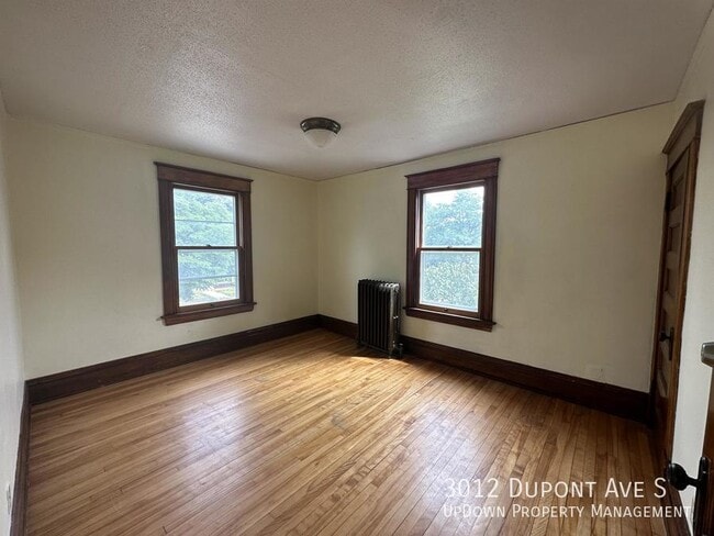 Building Photo - 3012 Dupont Ave S