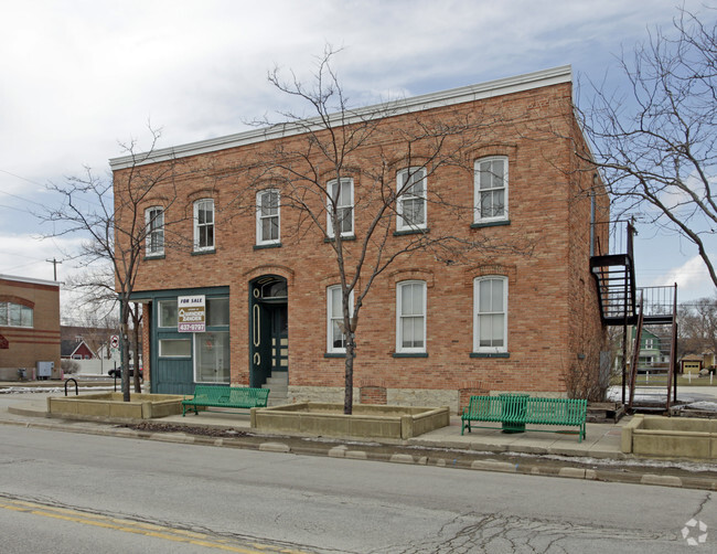 Primary Photo - Hoffman House