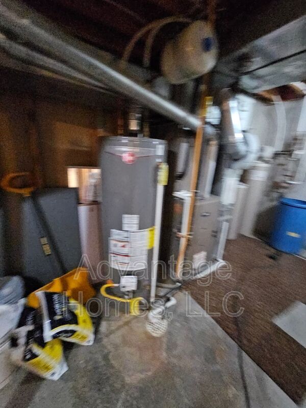 Building Photo - 14117 Parkhill Ln