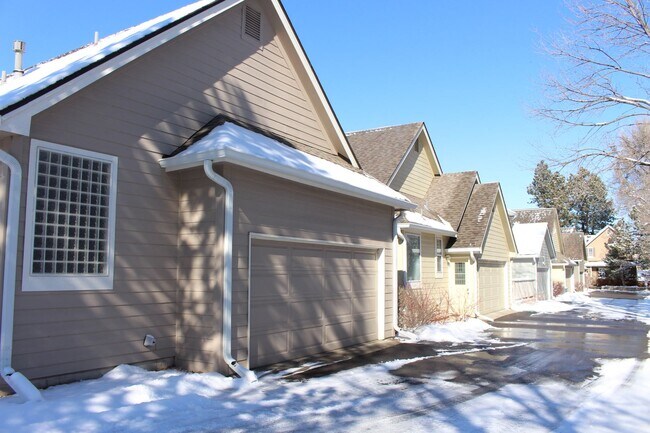 Building Photo - Charming Ranch-Style Patio Home with Garage & Fenced Yard