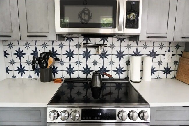 Stove and Pot Filler - 1827 Gorman