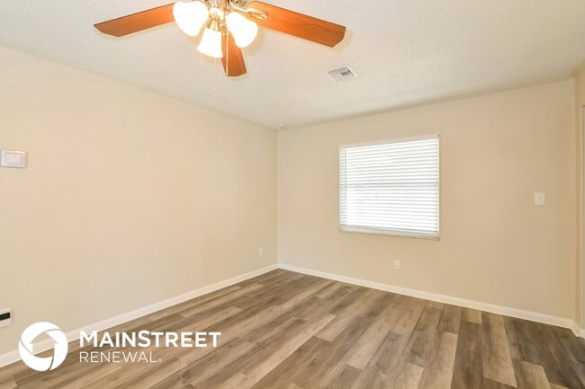 Building Photo - 7431 Portside Ct