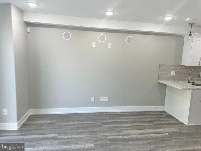 Building Photo - 2240 N 2nd St