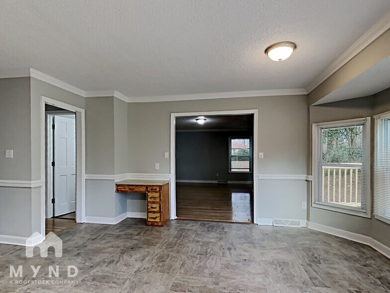 Building Photo - 10024 Fireside Ln