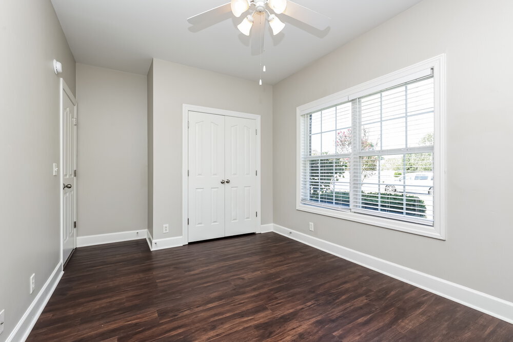 Building Photo - 1811 Potters Ct
