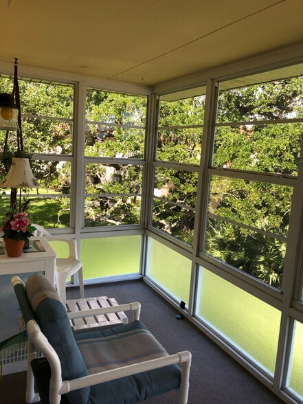 Building Photo - 105 Spring Lake Ct