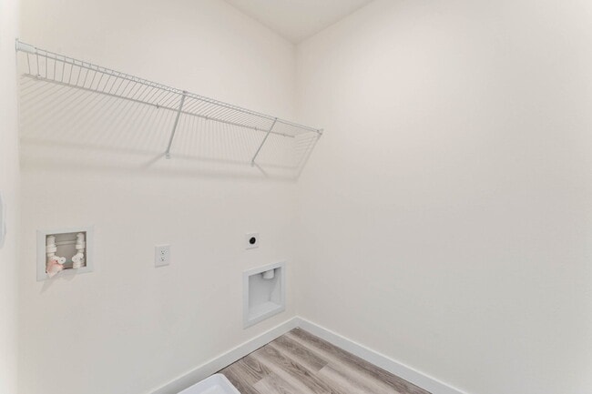 Building Photo - Stylish 4-Bedroomf in Summerly, Saint Cloud - Minutes from Lake Nona. Available after August 10!