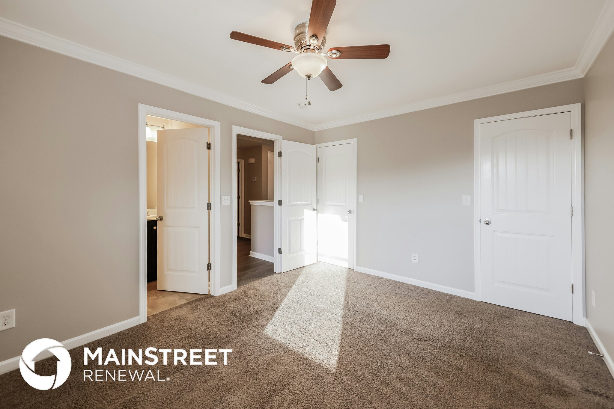 Building Photo - 140 Blackberry Cv