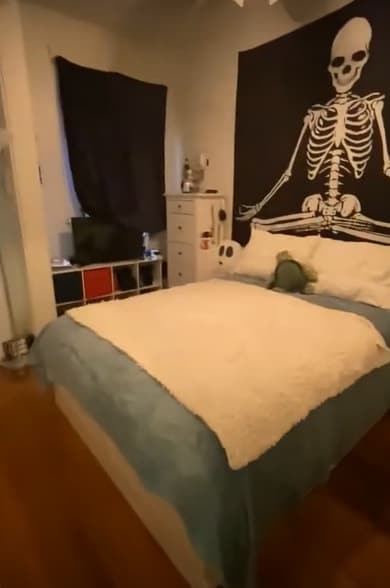 Building Photo - 63 Park Dr