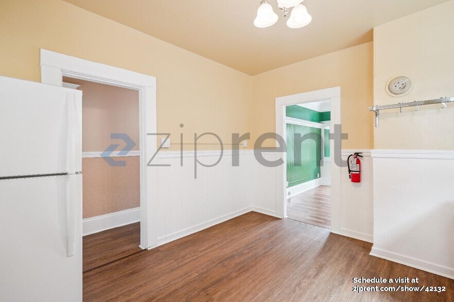 Building Photo - 445 14th St