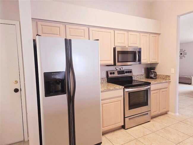Building Photo - 2598 Chatham Cir