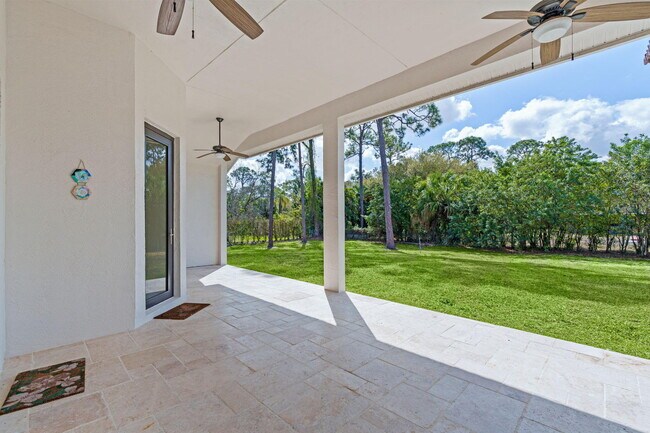 Building Photo - 16596 82nd Rd N