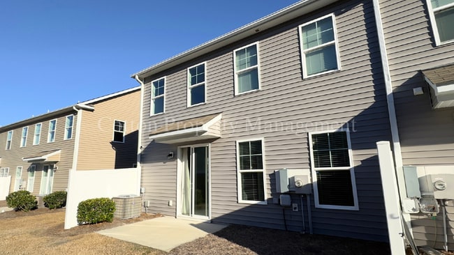 Building Photo - 3BR/2.5BA Townhome in Ogden - The Reserve at West Bay - $2,100/month - No Pets!