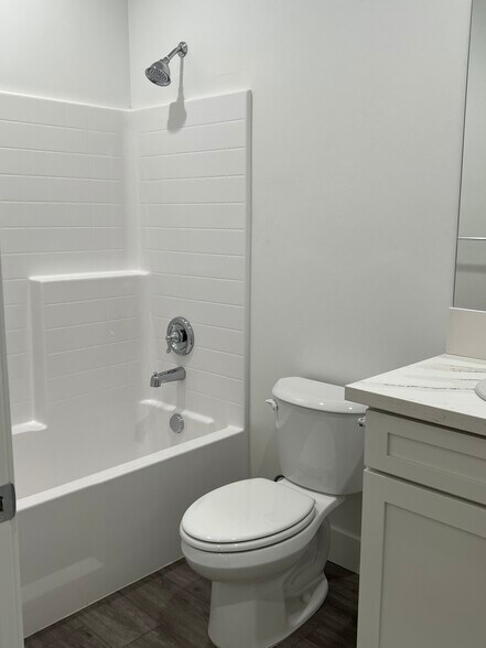 Building Photo - 5302 Hawkwatch Ln