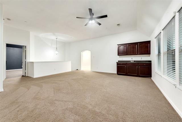 Building Photo - 305 Blythe Bridge Dr