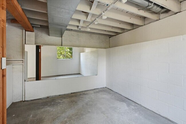 Building Photo - 4303 Baker Ave NW