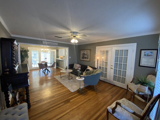 Building Photo - 3315 25th St