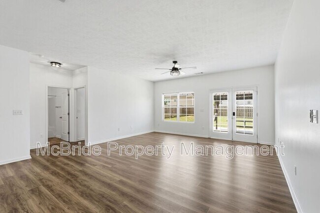 Building Photo - 6013 Settlement Ct