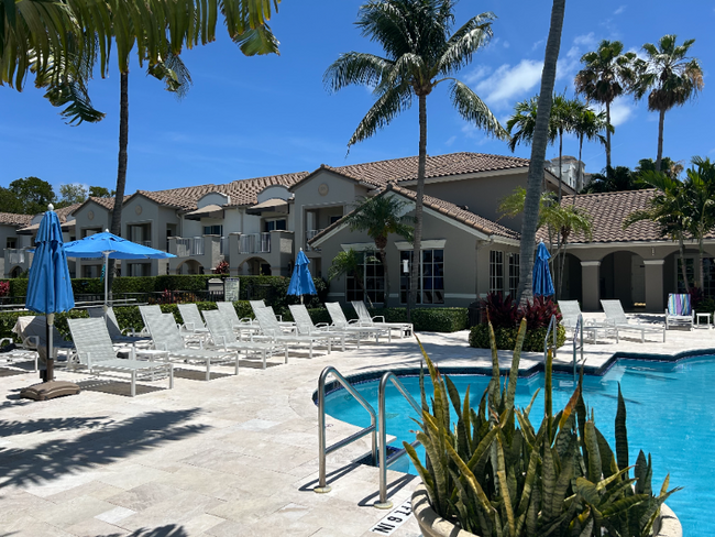 Building Photo - 3606 S Ocean Blvd