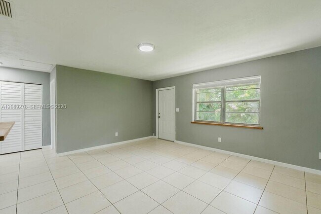 Building Photo - 25513 SW 107th Ct