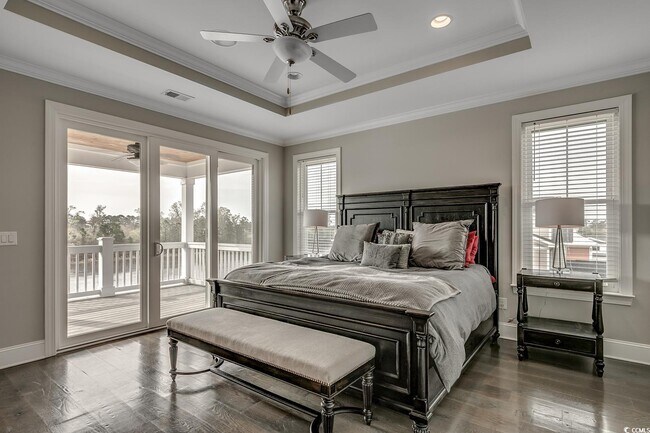 Building Photo - 455 Harbour View Dr