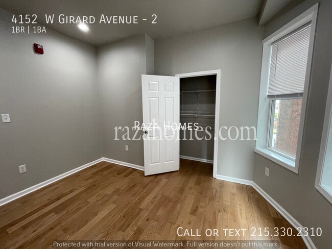Building Photo - 4152 W Girard Ave