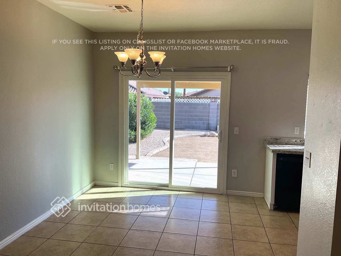 Building Photo - 10429 E Abilene Ave