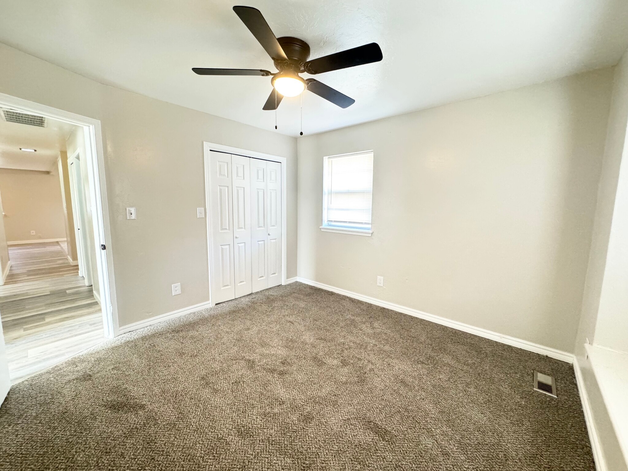 Building Photo - 1321 Beechwood Dr