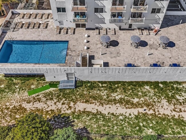 Building Photo - 401 Ocean Dr