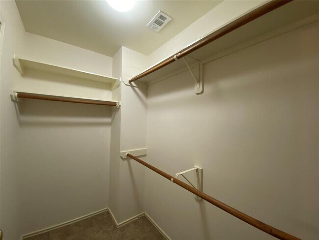 Building Photo - 38 Musgrove Pl