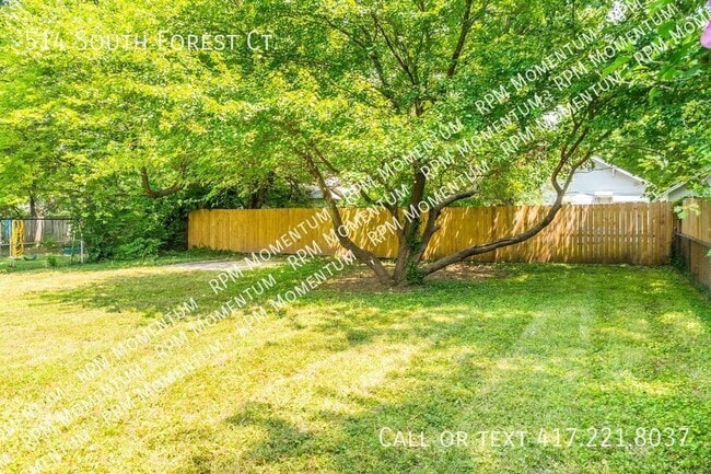 Building Photo - 514 S Forest Ct
