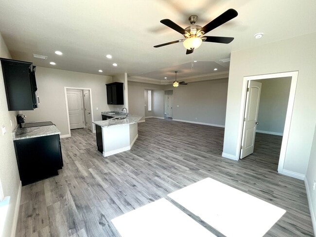 Building Photo - Beautiful 2024 Built 3 Bedroom 2 Bath Home...
