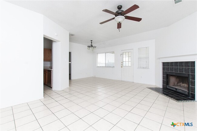 Building Photo - 3505 Dorothy Jane Dr