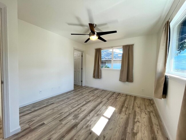 Building Photo - Brand New 1 Bed, 1 Bath Back House in Kaimuki w/ 1 Parking