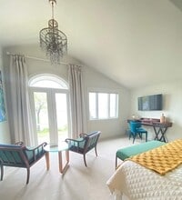 Building Photo - 88 Little Neck Rd