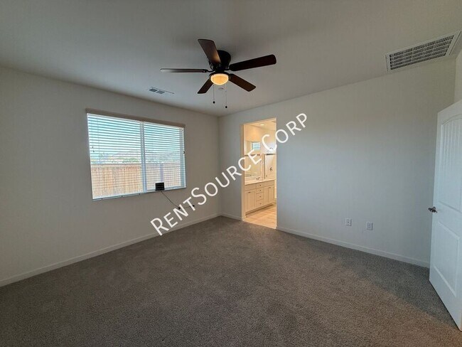 Building Photo - 3717 Santa Monica Ct