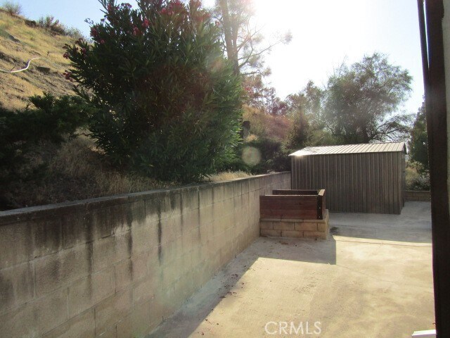 Building Photo - 23057 Big Tee Dr