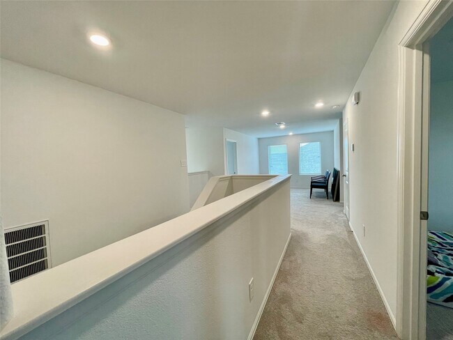 Building Photo - 31603 Rosebud Vly Ln