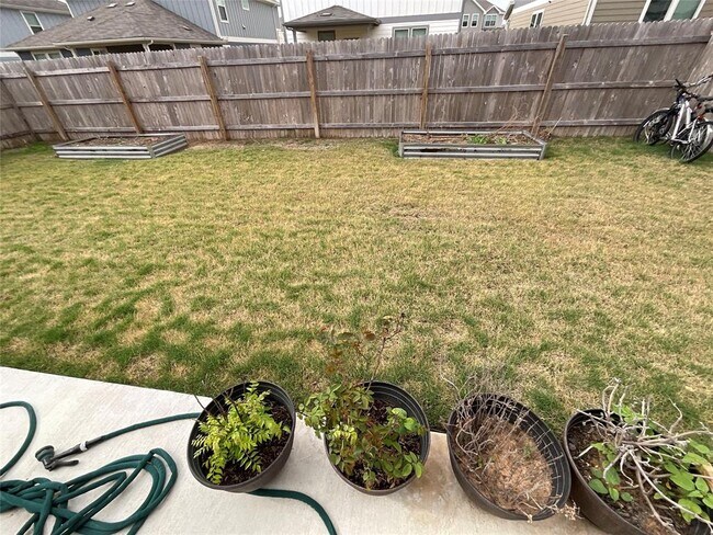 Building Photo - 5425 Durango Pass